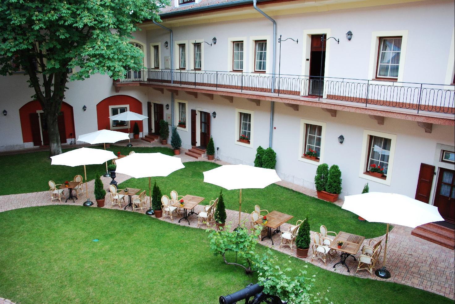 St. George Residence Budapest Exterior photo